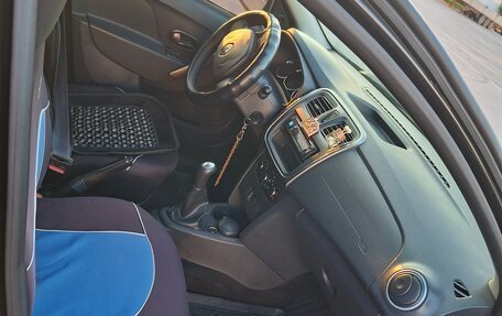 Renault Logan II, 2014 год, 573 800 рублей, 4 фотография