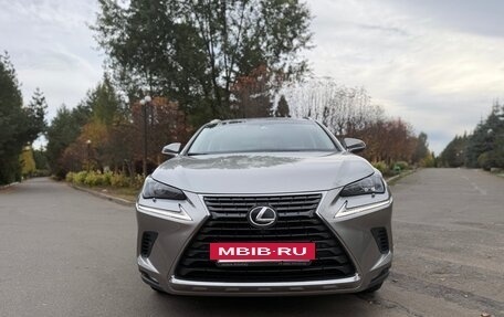 Lexus NX I, 2018 год, 3 650 000 рублей, 8 фотография