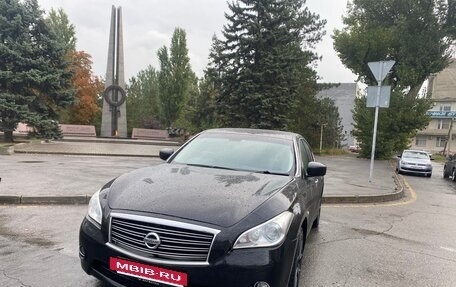 Nissan Fuga II, 2012 год, 1 150 000 рублей, 2 фотография