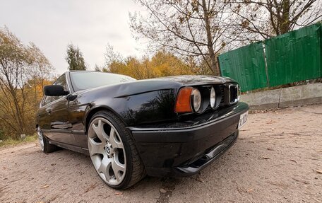 BMW 5 серия, 1992 год, 580 000 рублей, 3 фотография