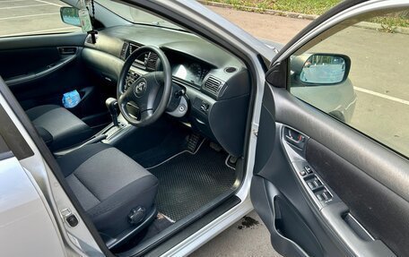Toyota Corolla, 2003 год, 555 000 рублей, 10 фотография