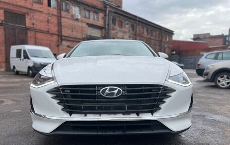 Hyundai Sonata VIII, 2021 год, 1 860 000 рублей, 2 фотография