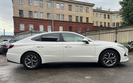 Hyundai Sonata VIII, 2021 год, 1 860 000 рублей, 8 фотография