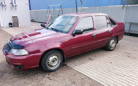 Daewoo Nexia I рестайлинг, 2011 год, 215 000 рублей, 2 фотография