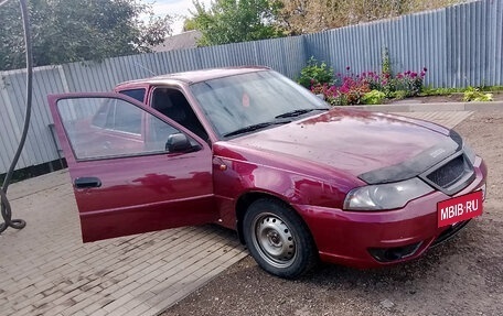 Daewoo Nexia I рестайлинг, 2011 год, 215 000 рублей, 4 фотография