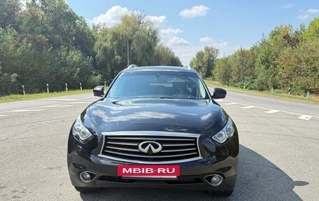 Infiniti FX II, 2012 год, 1 500 000 рублей, 10 фотография