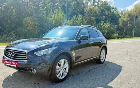 Infiniti FX II, 2012 год, 1 500 000 рублей, 11 фотография