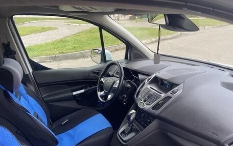 Ford Tourneo Connect II рестайлинг, 2018 год, 1 650 000 рублей, 6 фотография
