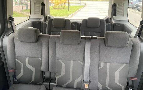 Ford Tourneo Connect II рестайлинг, 2018 год, 1 650 000 рублей, 8 фотография