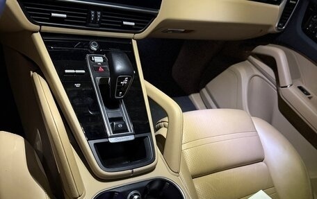 Porsche Cayenne III, 2019 год, 7 500 000 рублей, 10 фотография