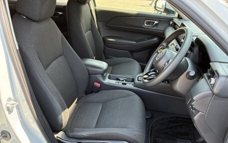 Honda Vezel, 2023 год, 1 590 000 рублей, 9 фотография