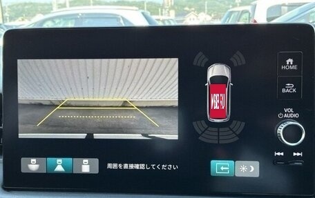 Honda Vezel, 2023 год, 1 590 000 рублей, 14 фотография