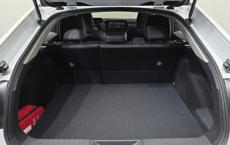 Toyota Prius IV XW50, 2026 год, 4 277 002 рублей, 9 фотография