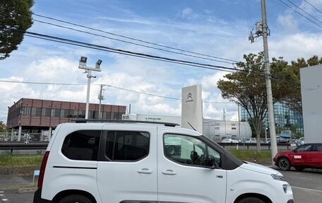 Citroen Berlingo III, 2023 год, 1 100 017 рублей, 3 фотография