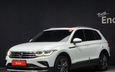 Volkswagen Tiguan II, 2023 год, 3 300 020 рублей, 1 фотография
