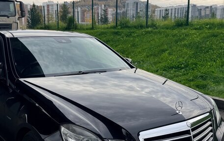 Mercedes-Benz E-Класс, 2010 год, 1 499 000 рублей, 2 фотография