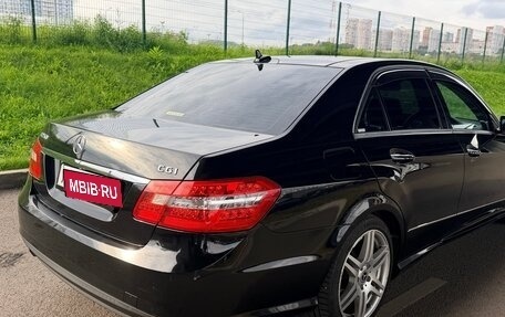 Mercedes-Benz E-Класс, 2010 год, 1 499 000 рублей, 14 фотография