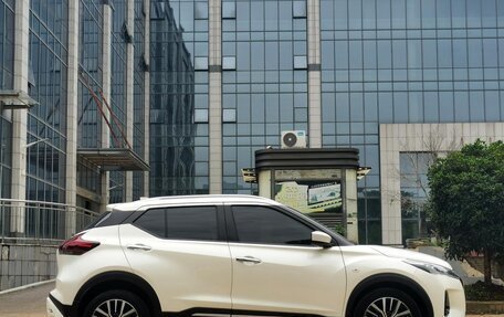 Nissan Kicks I, 2023 год, 1 220 000 рублей, 8 фотография