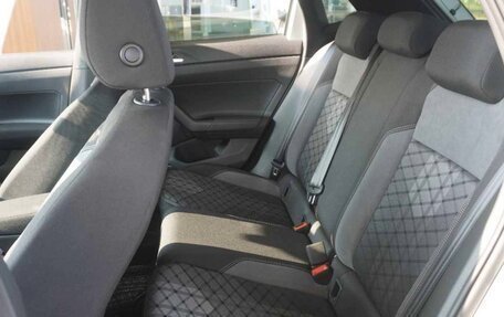 Volkswagen Polo VI (EU Market), 2023 год, 980 000 рублей, 21 фотография