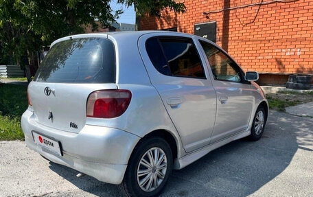 Toyota Vitz, 2001 год, 240 000 рублей, 3 фотография