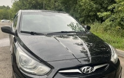 Hyundai Solaris II рестайлинг, 2013 год, 690 000 рублей, 1 фотография