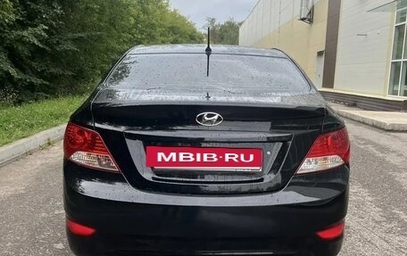 Hyundai Solaris II рестайлинг, 2013 год, 690 000 рублей, 8 фотография