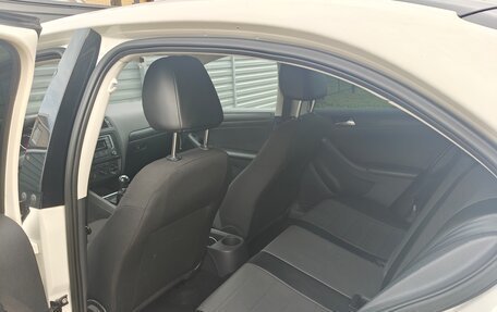 Volkswagen Jetta VI, 2015 год, 1 200 000 рублей, 15 фотография