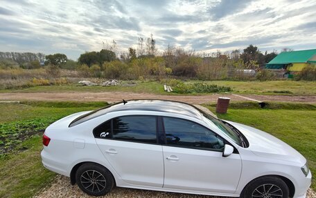 Volkswagen Jetta VI, 2015 год, 1 200 000 рублей, 12 фотография