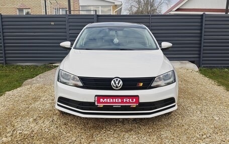 Volkswagen Jetta VI, 2015 год, 1 200 000 рублей, 1 фотография