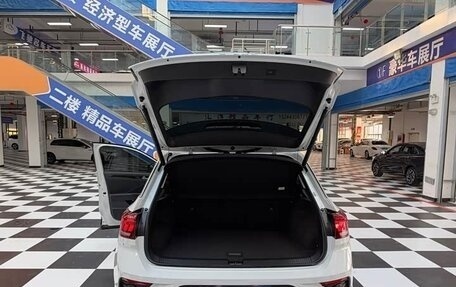 Volkswagen T-Roc I, 2022 год, 1 275 000 рублей, 11 фотография