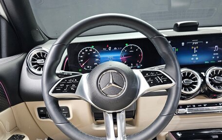 Mercedes-Benz GLB, 2023 год, 4 550 000 рублей, 18 фотография