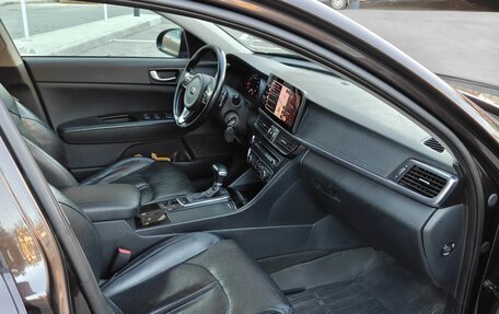 KIA Optima IV, 2017 год, 1 600 000 рублей, 8 фотография