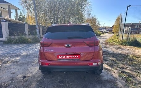 KIA Sportage IV рестайлинг, 2018 год, 1 800 000 рублей, 1 фотография