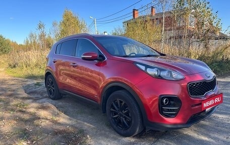 KIA Sportage IV рестайлинг, 2018 год, 1 800 000 рублей, 2 фотография