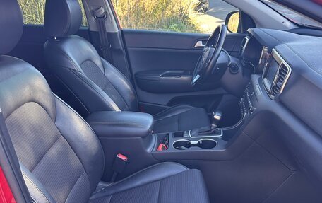 KIA Sportage IV рестайлинг, 2018 год, 1 800 000 рублей, 11 фотография