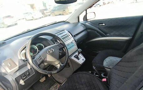 Toyota Corolla Verso I, 2008 год, 615 000 рублей, 15 фотография