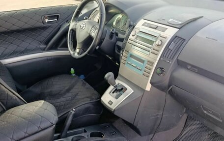 Toyota Corolla Verso I, 2008 год, 615 000 рублей, 4 фотография