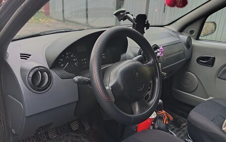Renault Logan I, 2006 год, 280 000 рублей, 7 фотография