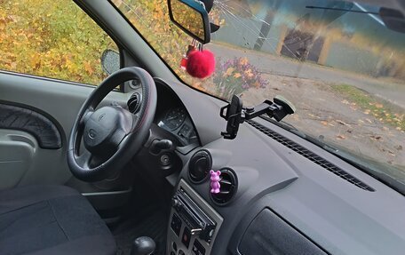 Renault Logan I, 2006 год, 280 000 рублей, 12 фотография