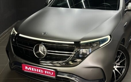 Mercedes-Benz EQC, 2019 год, 4 890 000 рублей, 2 фотография