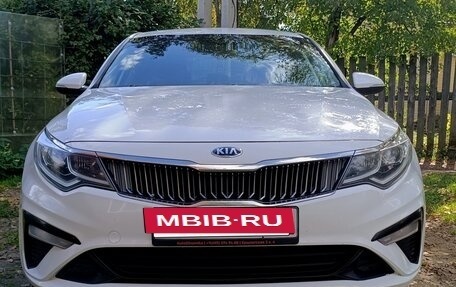 KIA Optima IV, 2019 год, 1 330 000 рублей, 2 фотография