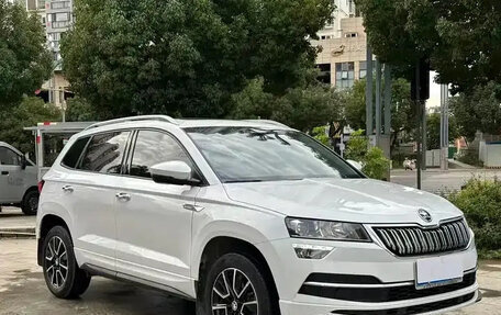Skoda Karoq I, 2023 год, 1 710 000 рублей, 3 фотография