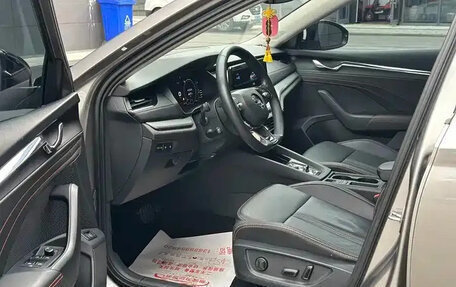 Skoda Octavia IV, 2021 год, 1 675 000 рублей, 8 фотография