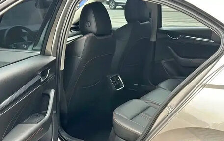 Skoda Octavia IV, 2021 год, 1 675 000 рублей, 22 фотография