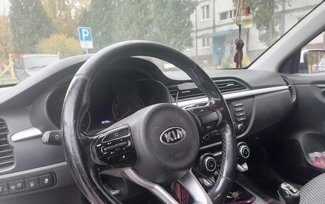 KIA Rio IV, 2018 год, 1 250 000 рублей, 6 фотография