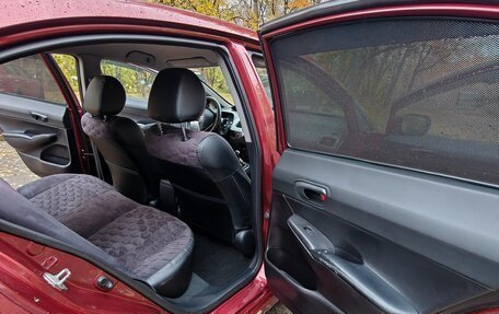 Honda Civic VIII, 2010 год, 750 000 рублей, 24 фотография