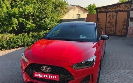 Hyundai Veloster II, 2018 год, 2 250 000 рублей, 1 фотография