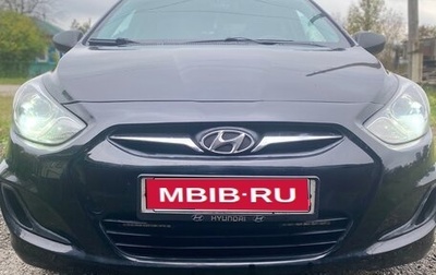 Hyundai Solaris II рестайлинг, 2011 год, 650 000 рублей, 1 фотография