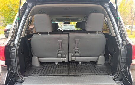 Toyota Land Cruiser 200, 2010 год, 2 850 000 рублей, 16 фотография