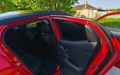 Hyundai Veloster II, 2018 год, 2 250 000 рублей, 12 фотография